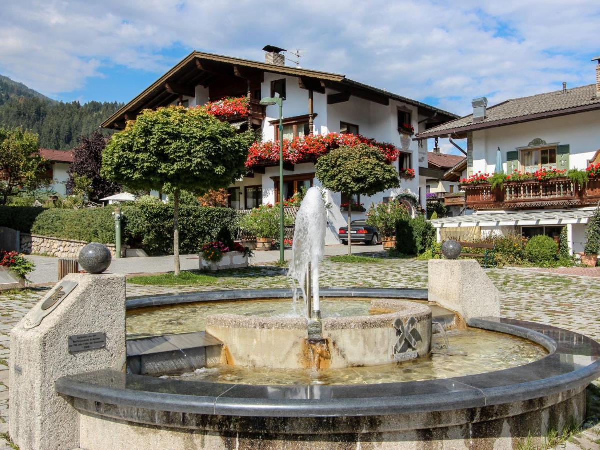 Apartment Tyrol-2 By Interhome Aschau Im Zillertal Exteriör bild
